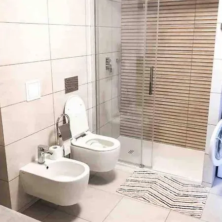 Mieszkanie W Kamienicy W Centrum Dusznik Zdroju *